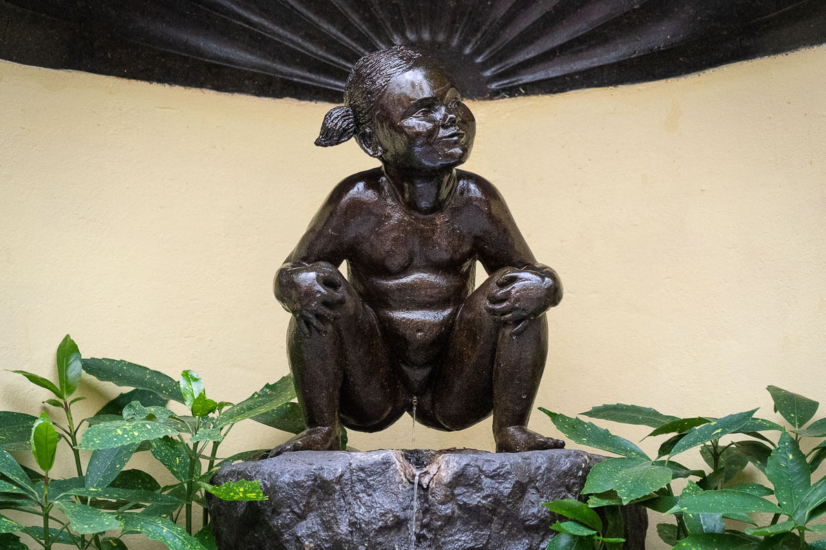 Jeanneken Pis statue in Brussels